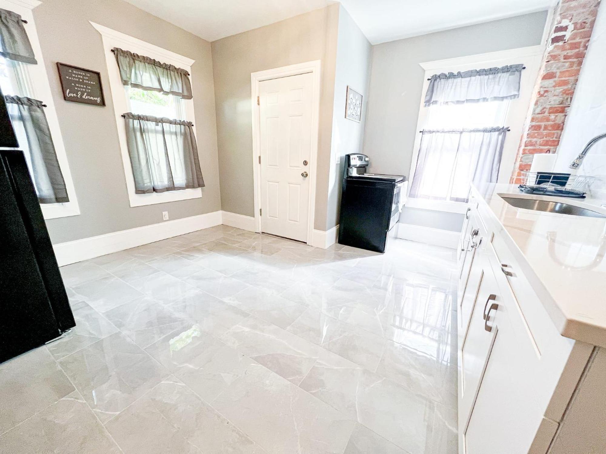 Spacious 6br Perfect For Families Or Groups In Ny Hébergement de vacances *